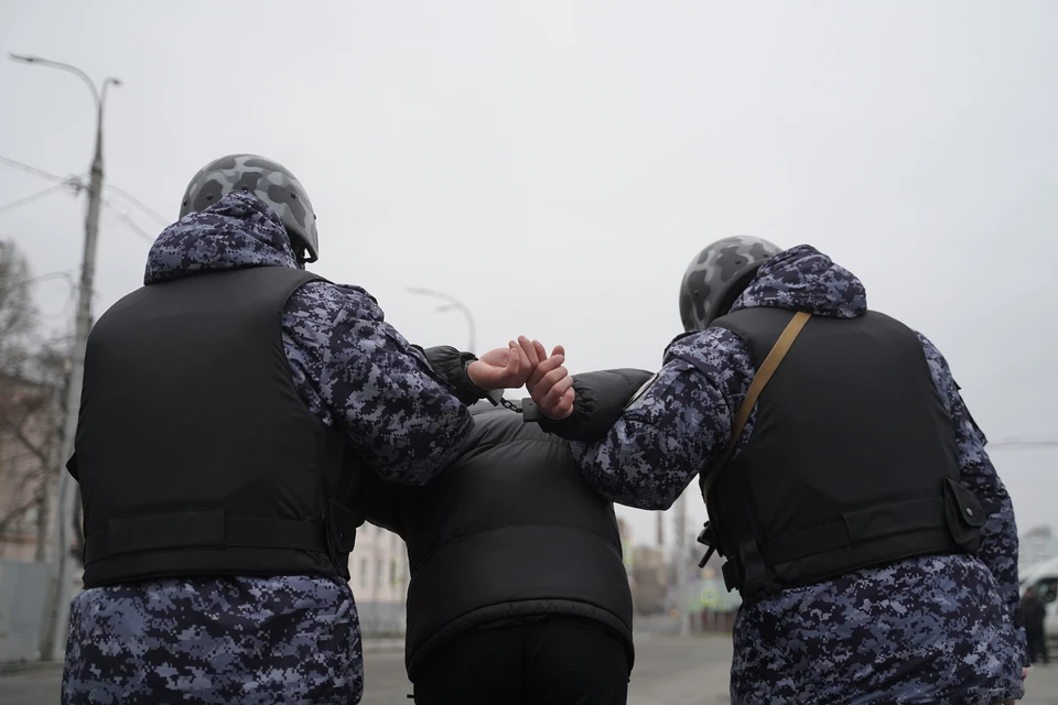 Сразу после преступления мужчина скрылся и уехал в Новосибирск, где купил квартиру и долгие годы жил незаметно.