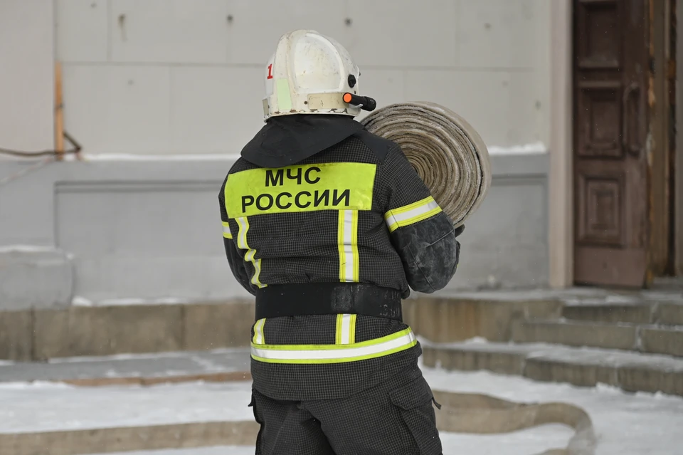 В ДНР дрон атаковал пожарный расчет МЧС, пострадали два спасателя