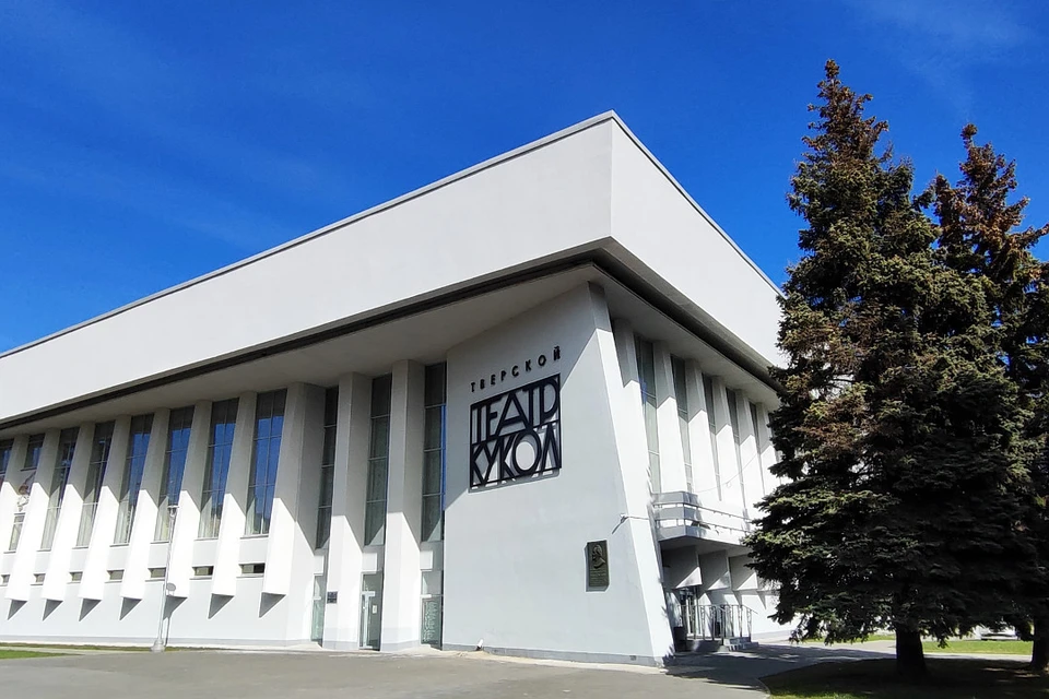 Театр кукол в Твери расположен на проспекте Победы.