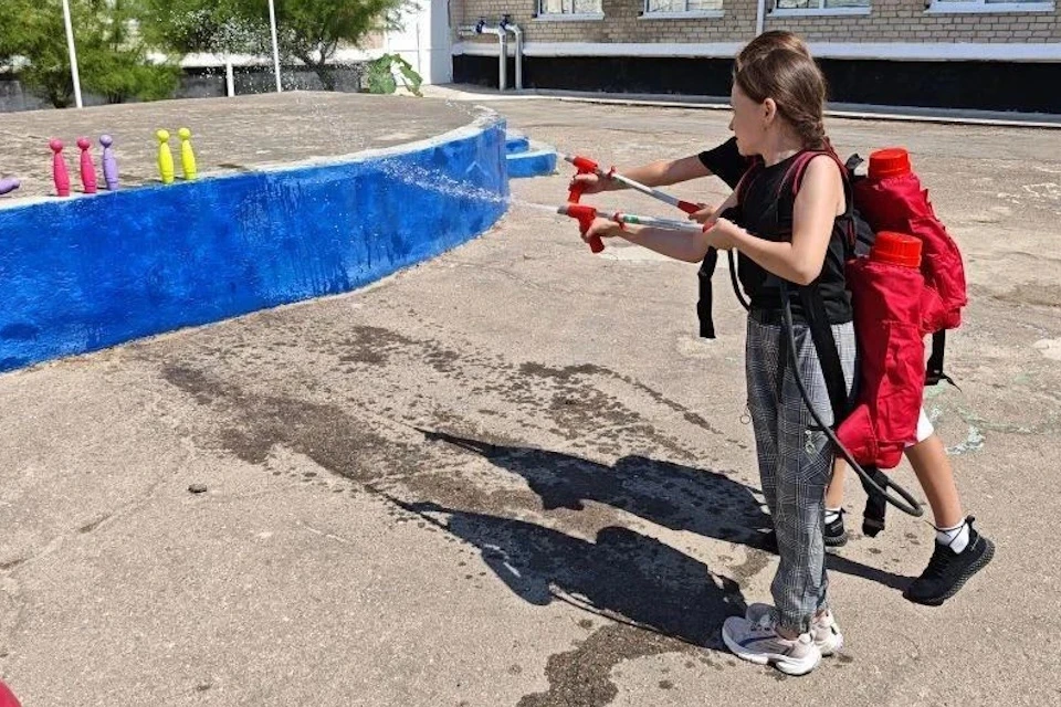 Школьники учились тушить пожары Фото: минприроды ХО