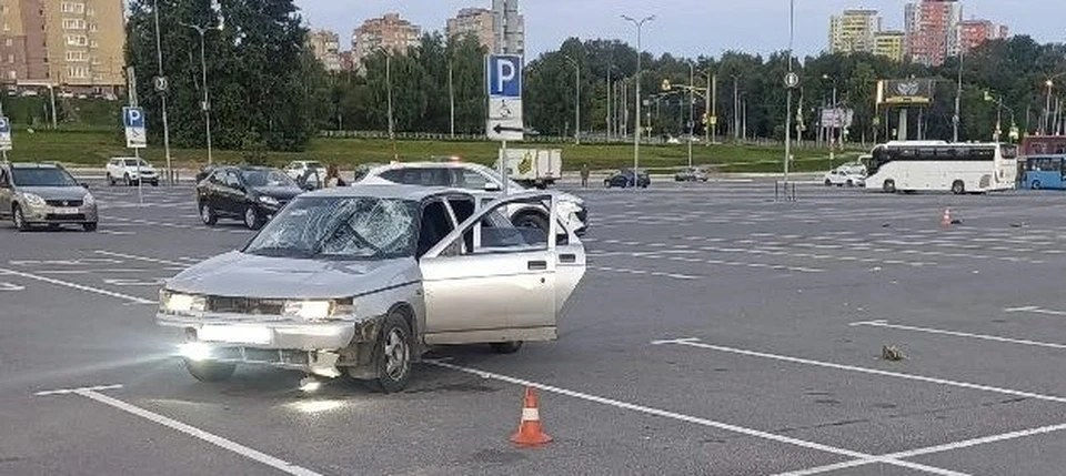 Девушка без прав устроила ДТП с пешеходами в Рязанском округе.