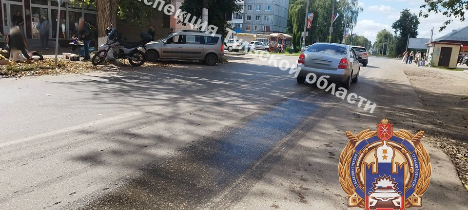Пожилая женщина попала под колеса мотоцикла в Донском.