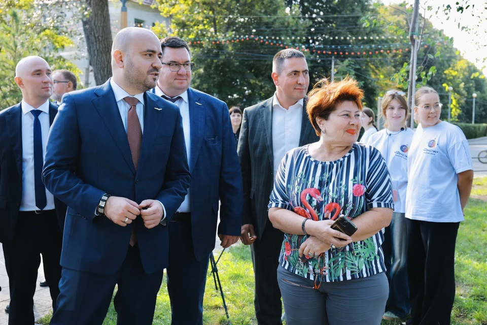 Глава региона оценил качество обновления общественных территорий и соцобъектов.