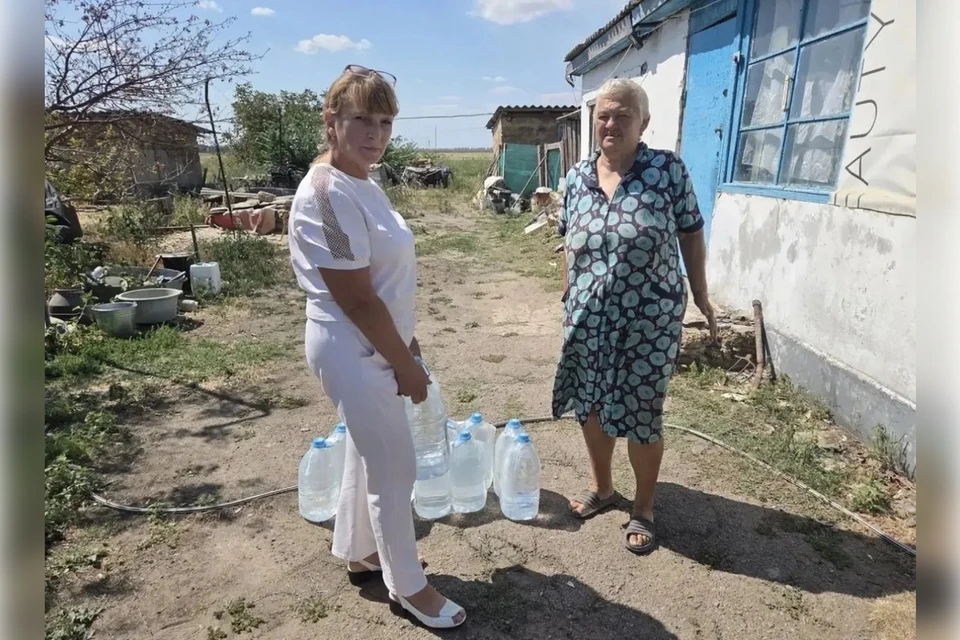 В регионе организовали доставку питьевой воды. Фото: администрация Херсонской области