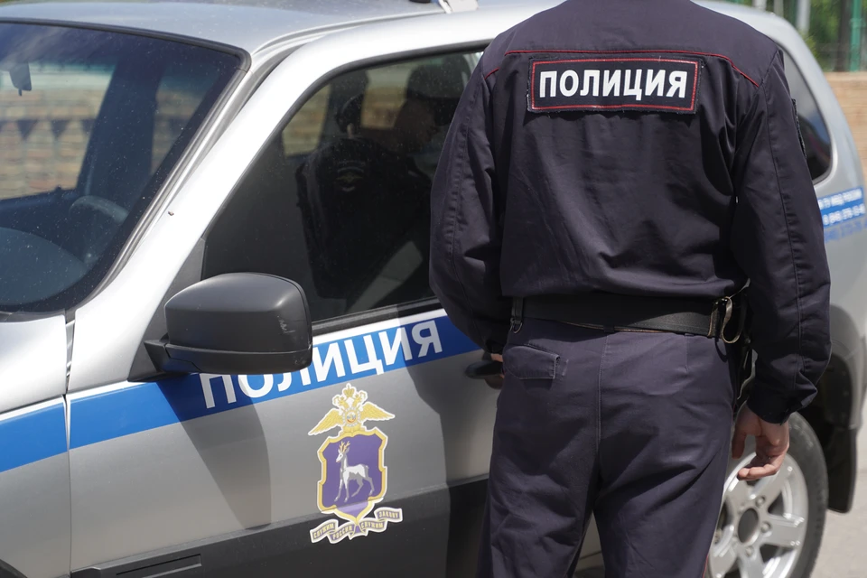 В Барыше нетрезвая соседка пришла в гости к женщине и пырнула её ножом