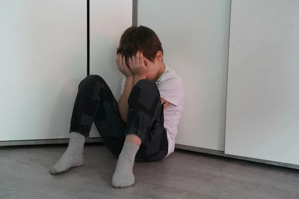 Мальчик сейчас находится у мамы