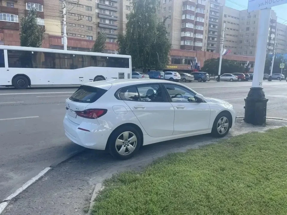 Каждую неделю в городе фиксируют около 50 таких нарушений