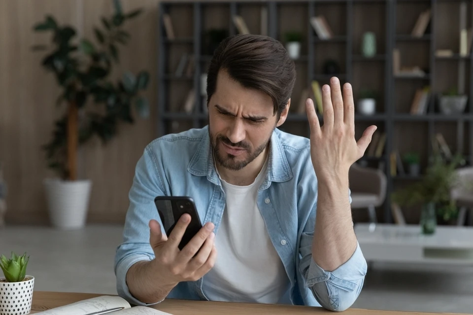 Фото и видео измены жены женщина отправила ее мужу. Фото: fizkes/Shutterstock/Fotodom