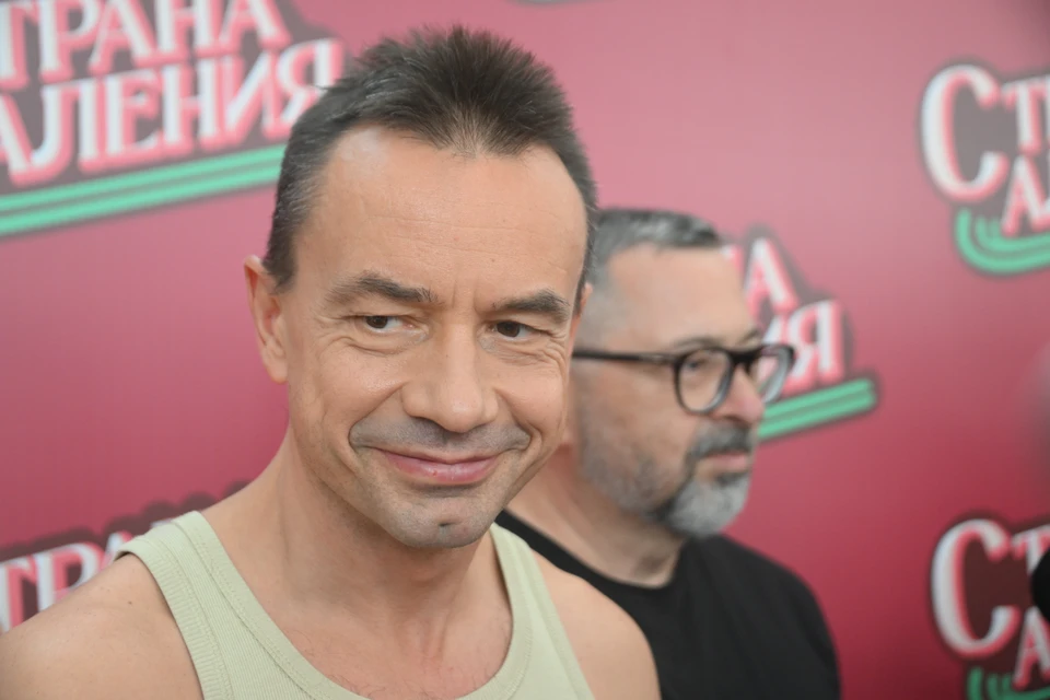 Алексей Серов заявил, что мужчины в возрасте не строят отношения с ровесницами