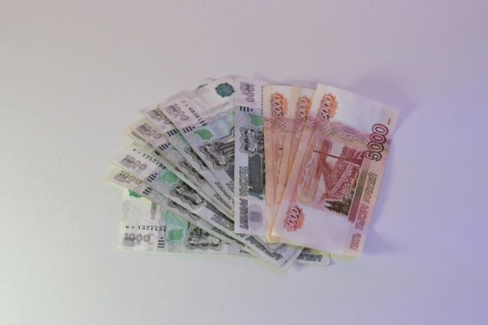 Суд взыскал с дроппера 900 тысяч рублей за обман жительницы Приморья