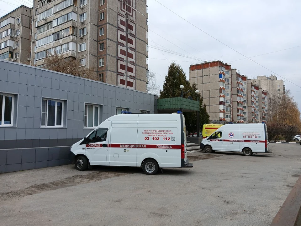 Юного мотоциклиста доставили в больницу и оформили в стационар на лечение.