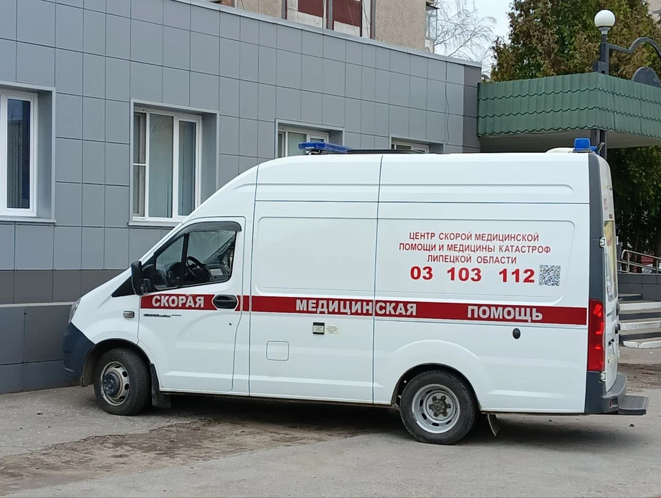 53-летнему мужчине и его ровеснице потребовалась медицинская помощь в условиях стационара.