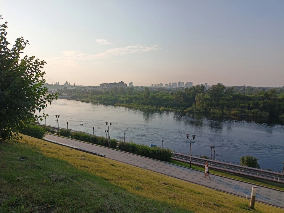 «Вода уходит»: уровень Туры в Тюмени упал до 396 сантиметров после летнего пика половодья.