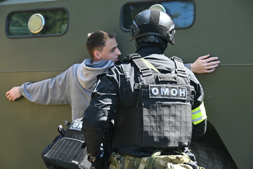 Нарушителя из Тамбовской области передали полиции в Сочи