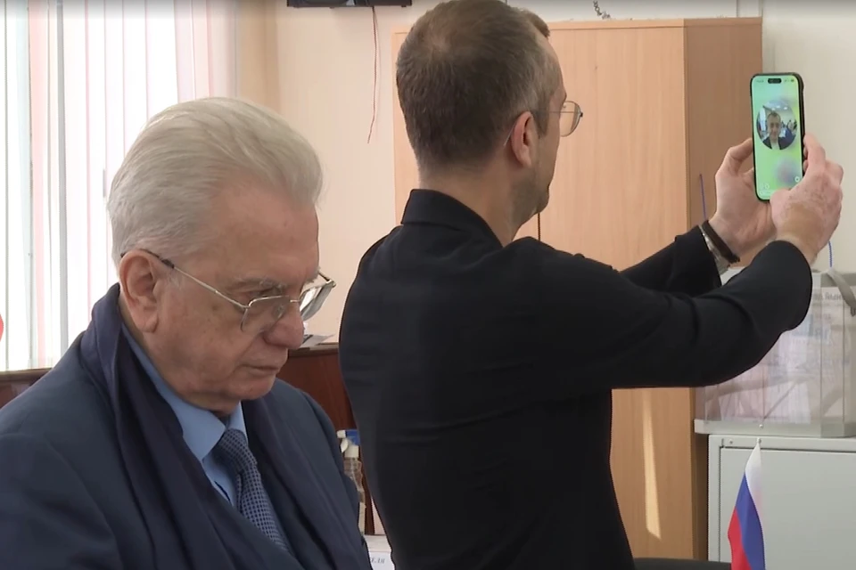 Пиотровские проголосовали на выборах. Фото: предоставлено "КП"
