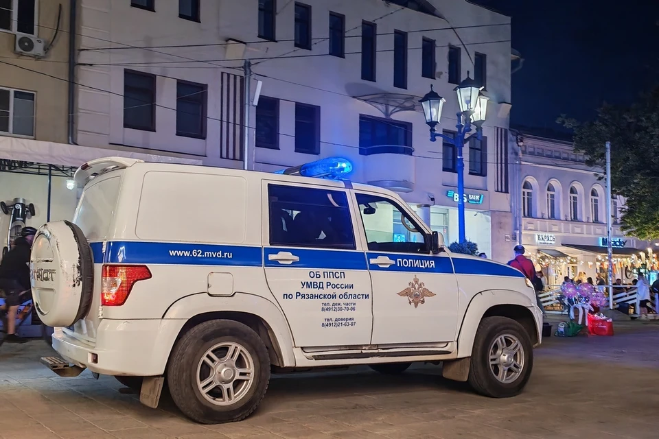 Полиция провела рейд в центре Рязани и доставила в отделы больше 50 человек.