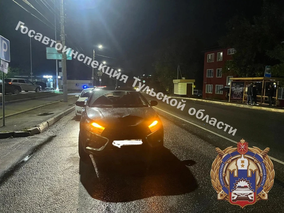 В Туле на Одоевском шоссе автомобиль Lada сбил 54-летнюю женщину.