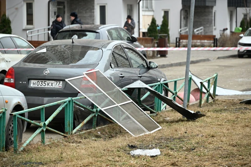 Днем 26 сентября власти ввели режим чрезвычайной ситуации на территориях Азова.