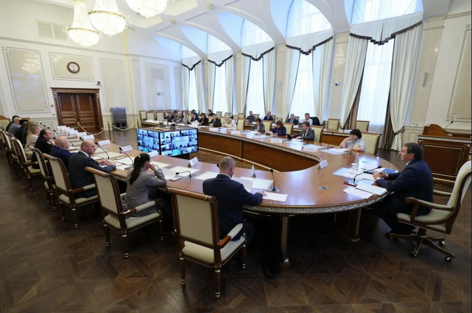 Предприятия расширяют социальный пакет для участников СВО. Фото: nso.ru