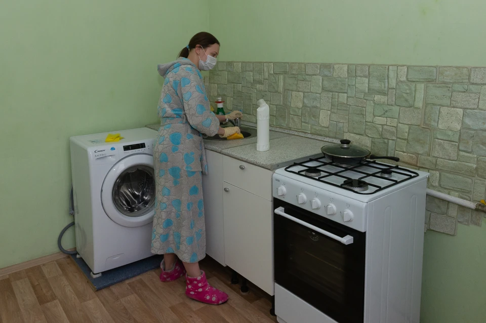 Тюменцам рассказали, как постирать пуховик дома и сохранить объём наполнителя