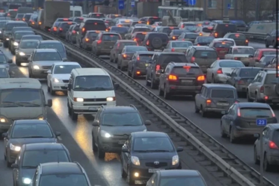 В Ростове сняли ограничения для автомобилистов, действовавшие после атаки БПЛА.