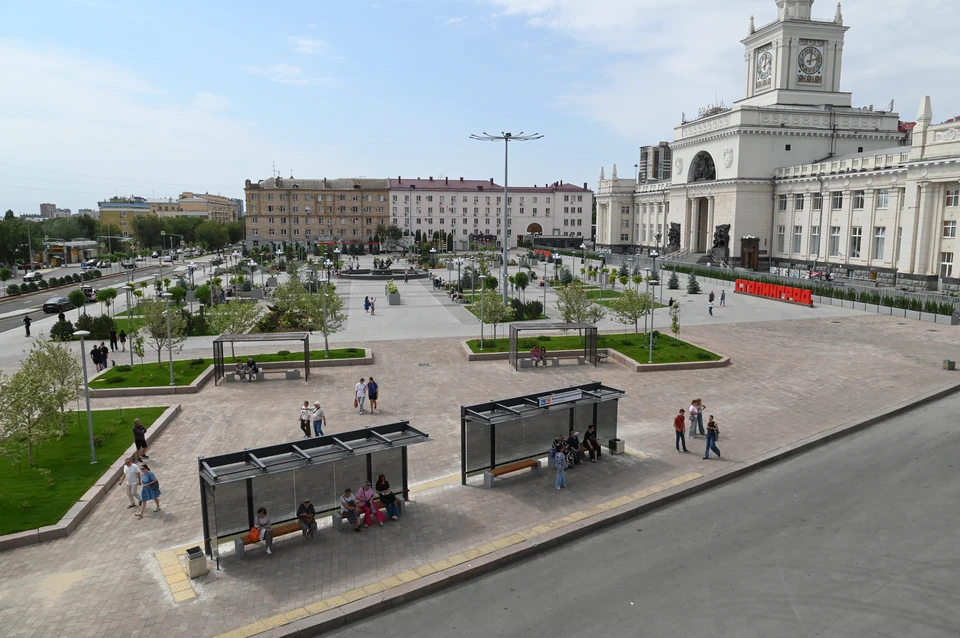 Волгоградцы ходят на работу без надежды на карьерный успех в этом городе.