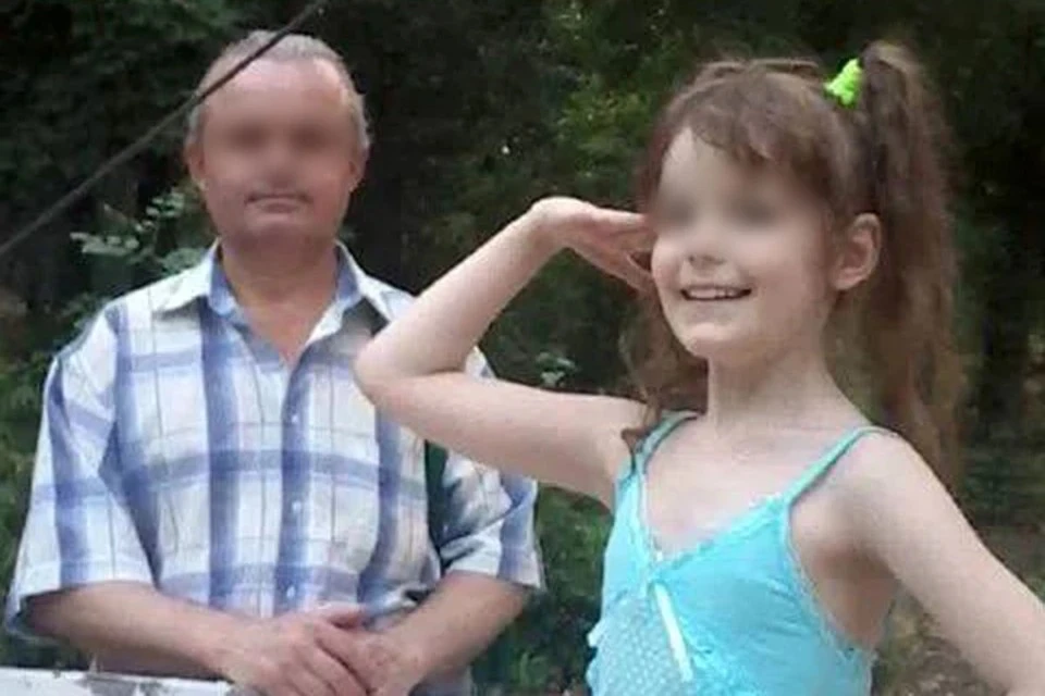 В детстве погибшая девушка была счастливым и любимым ребенком. Фото: соцсети