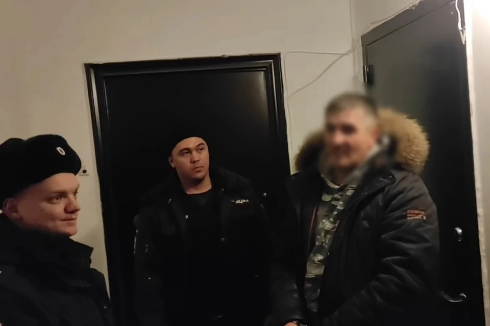 Маньяк поджидал одиноких женщин в подъездах. Кадр с видео: пресс-служба СУ СК РФ по Челябинской области.
