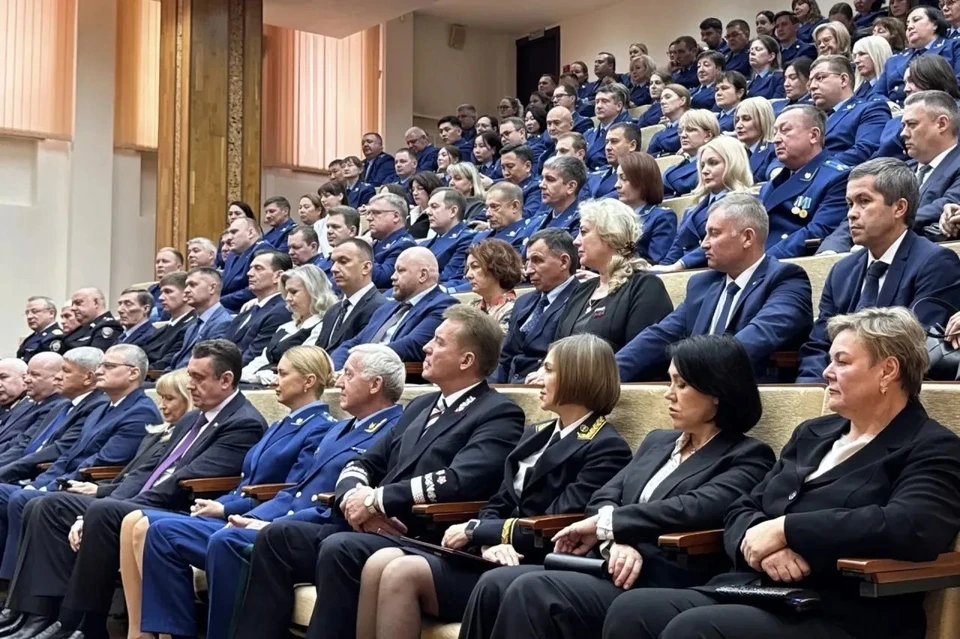 В мероприятии участвовали прокуроры Бурятии, Якутии, Забайкальского края, Амурской и Иркутской областей. Фото: Управление ГП РФ по СФО.