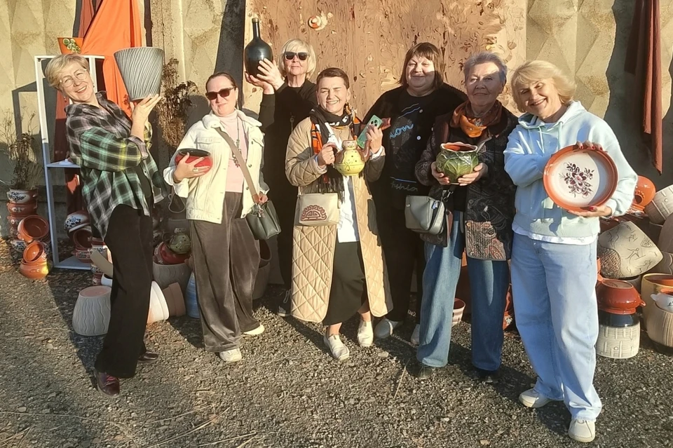 Участники проекта «Смыслы Лысьвы» на фестивале промышленного туризма в Кунгуре. Фото предоставлено организаторами фестиваля.