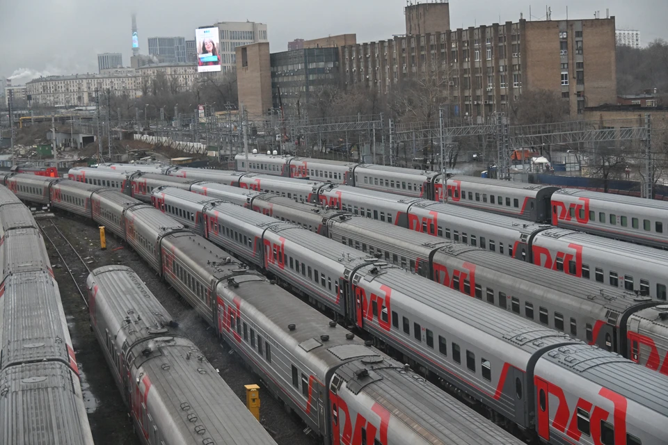 Поезд, следовавший в Москву, атаковал вражеский дрон.