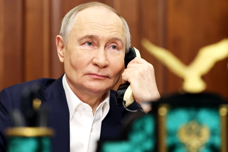 Европейцы назвали телефонный разговор с Путиным «откровенным и содержательным». Кремль от подобных характеристик воздержался. Фото: Александр Казаков/ТАСС.