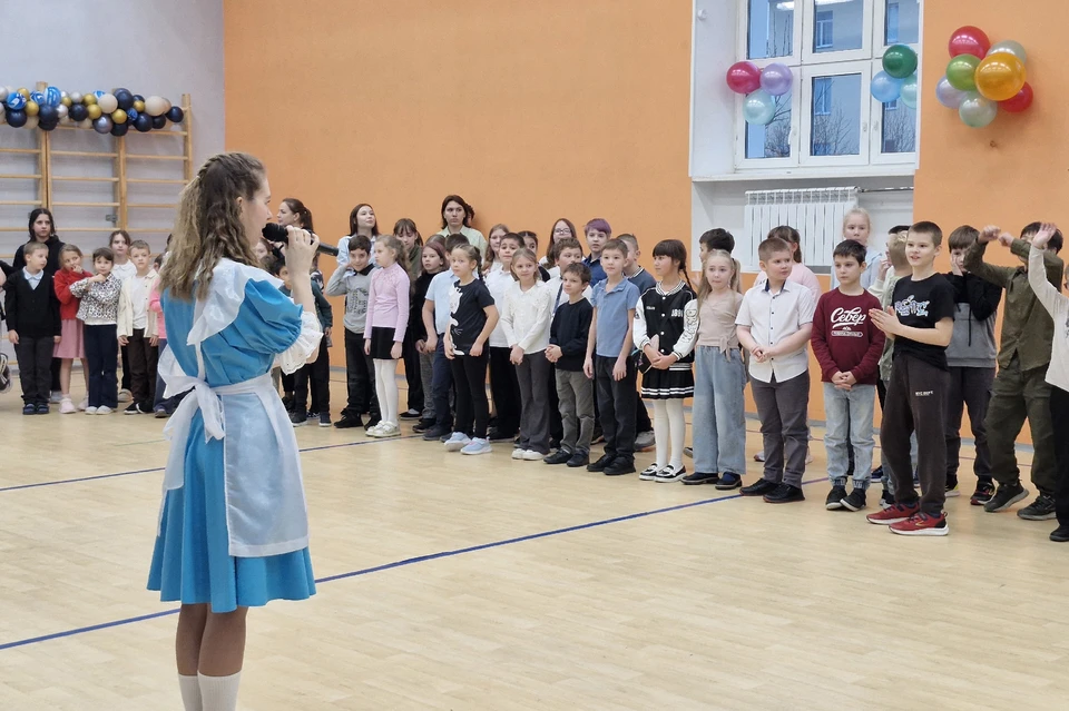 Педагоги подготовили насыщенную программу для 125 ребят с первого по восьмой классы.
