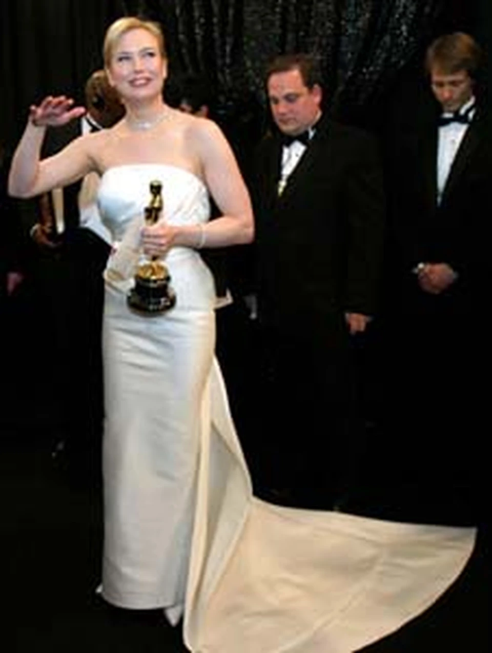 Премия оскар 2004. Рене зеллвегер оскар. Премия оскар 2004. Рене зеллвегер оскар 2004. Премия оскар 2004.