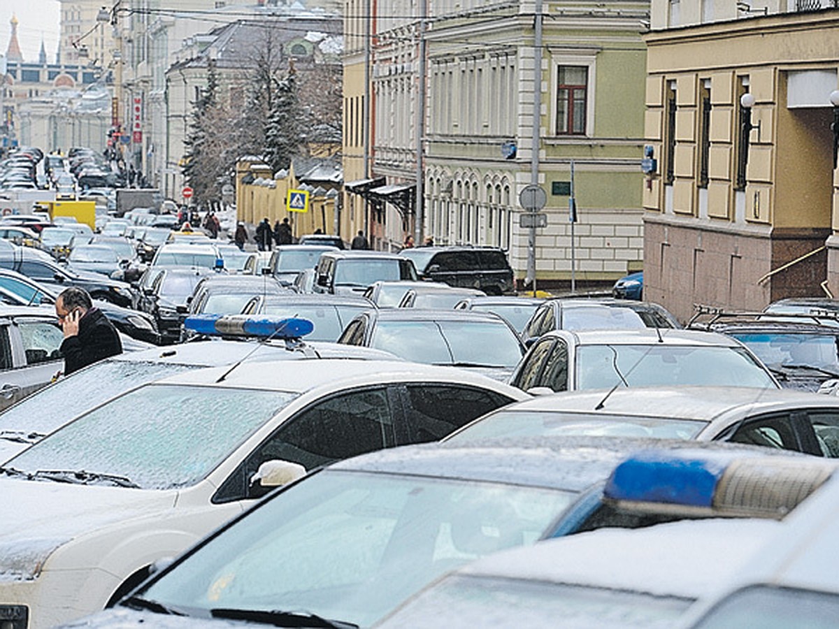 Парковки в пределах Садового кольца станут платными - KP.RU