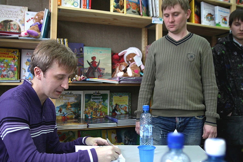 Писатель Иван Кузнецов вновь погрузил Самару в хаос, правда, только в книге