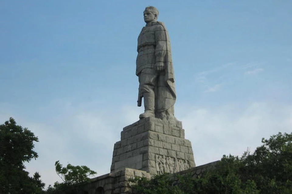 Фото памятник солдату алеше в болгарии фото