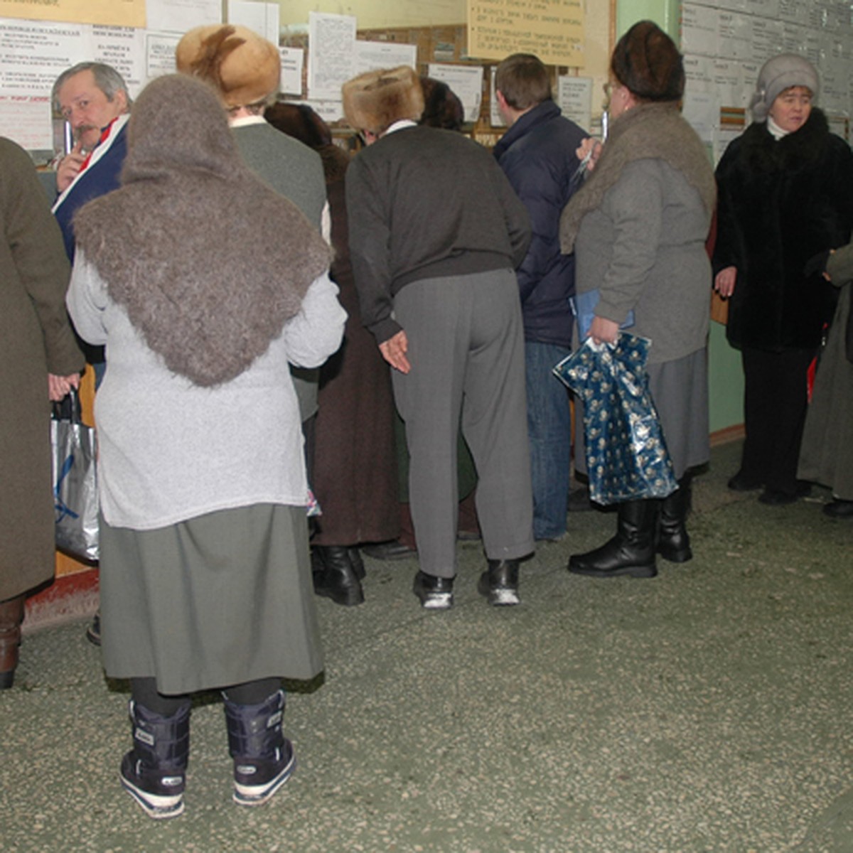 В Перми за 400 рублей к генетику - хоть завтра, а бесплатно - только в мае  - KP.RU