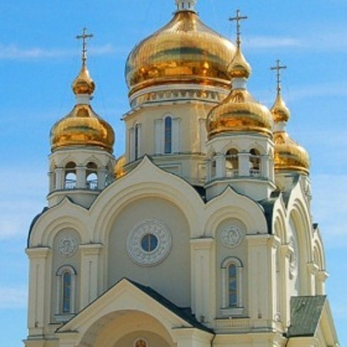 Храм на площади славы Хабаровск