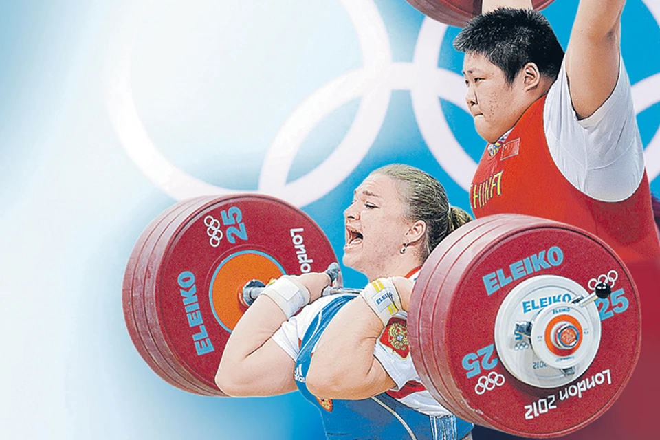 Наша тяжелоатлетка Татьяна Каширина изо всех сил старалась вырвать «золото» у китаянки Лулу Чжоу.