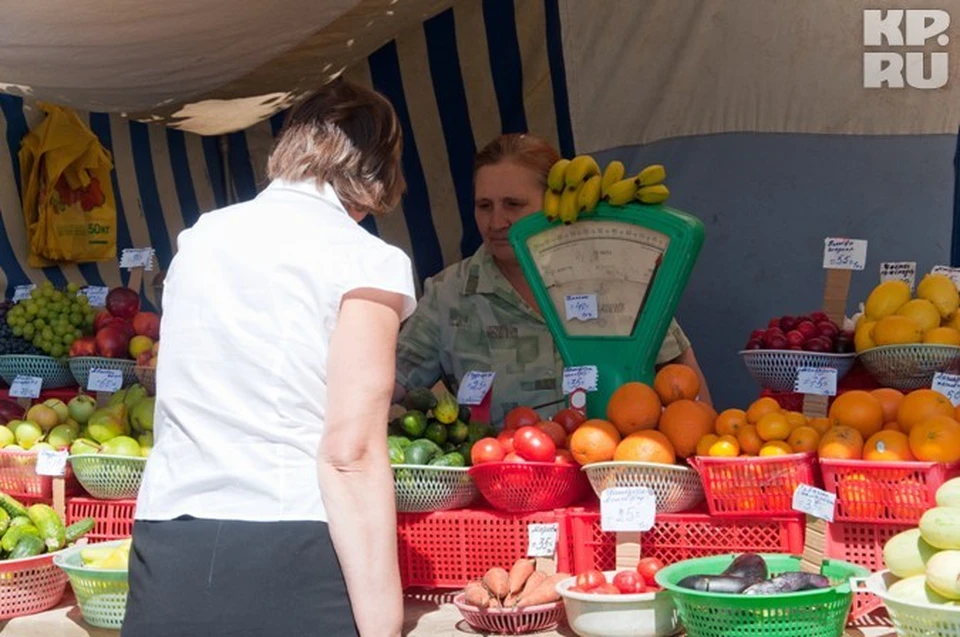 Уличные торговые точки продаж фруктов и овощей вообще вне закона.