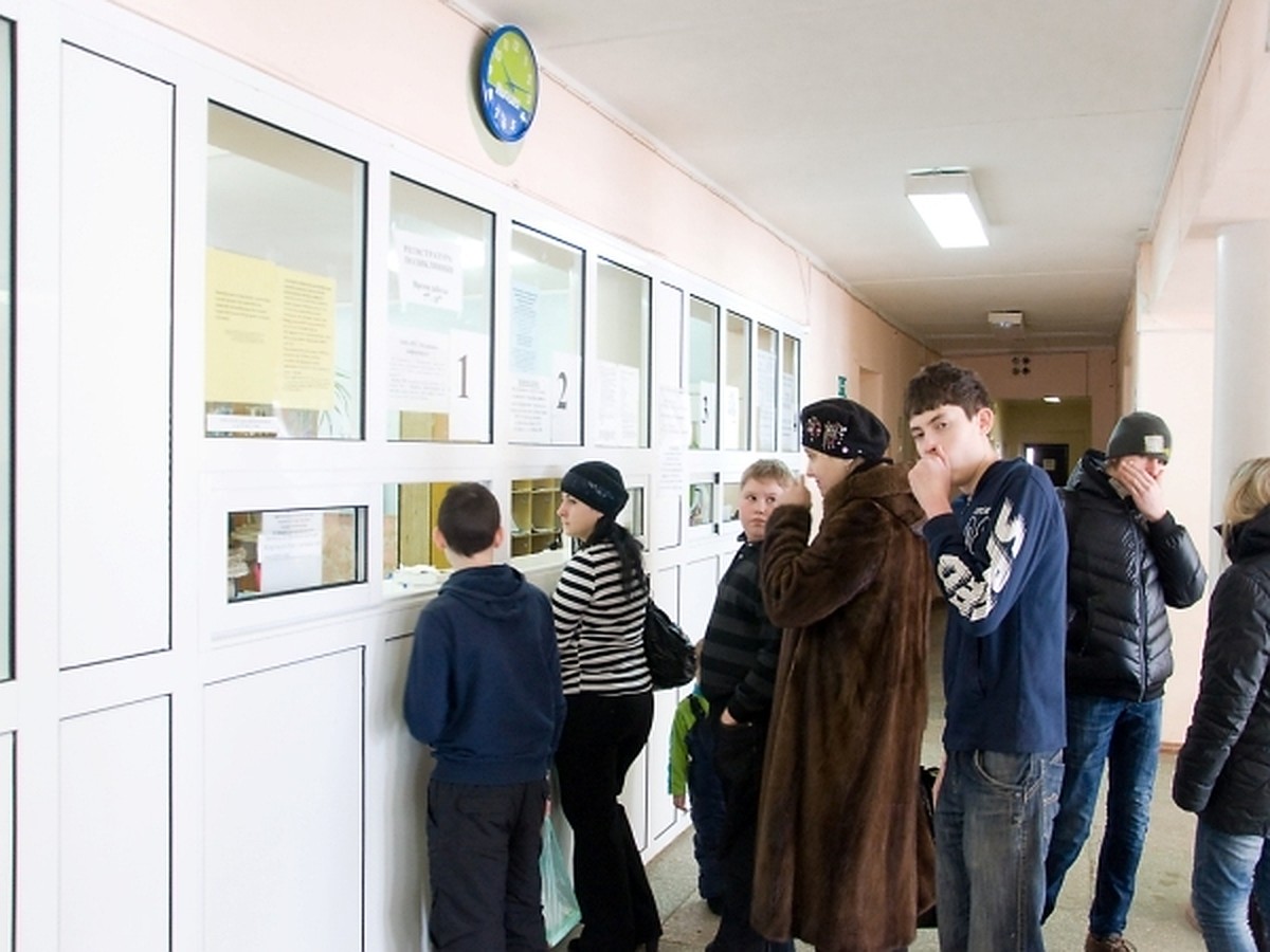 Терапевт поликлиники Ижевска: «Аллерголога у нас нет, квот тоже, прием  только платный» - KP.RU