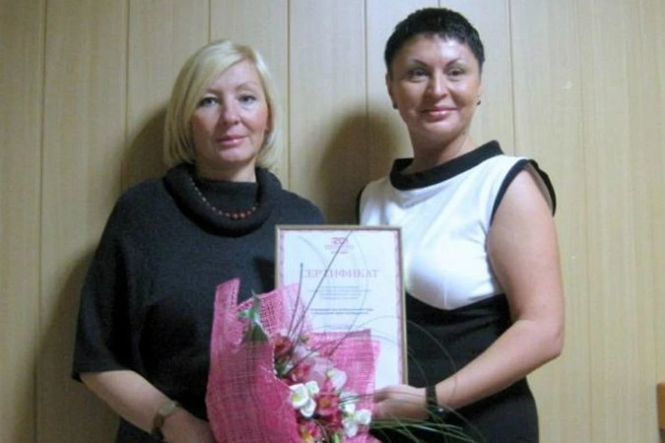В Архангельской области в рамках акции «Двадцать лет успеха» отметили труд Татьяны Ушаковой (на фото слева).