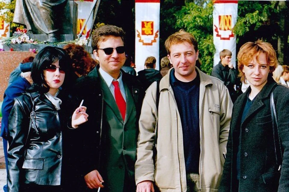 10 лет назад. На фото: Анастасия Петракова, Дмитрий Раичев, Михаил Ивашин, Елена Василенкова. В то время Миша работал в нашей редакции
