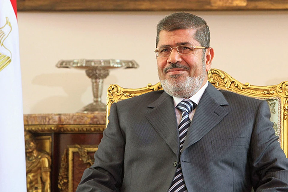 На фоне этих событий очень странно выглядит внезапный отъезд президента Муххамеда Мурси в Эфиопию