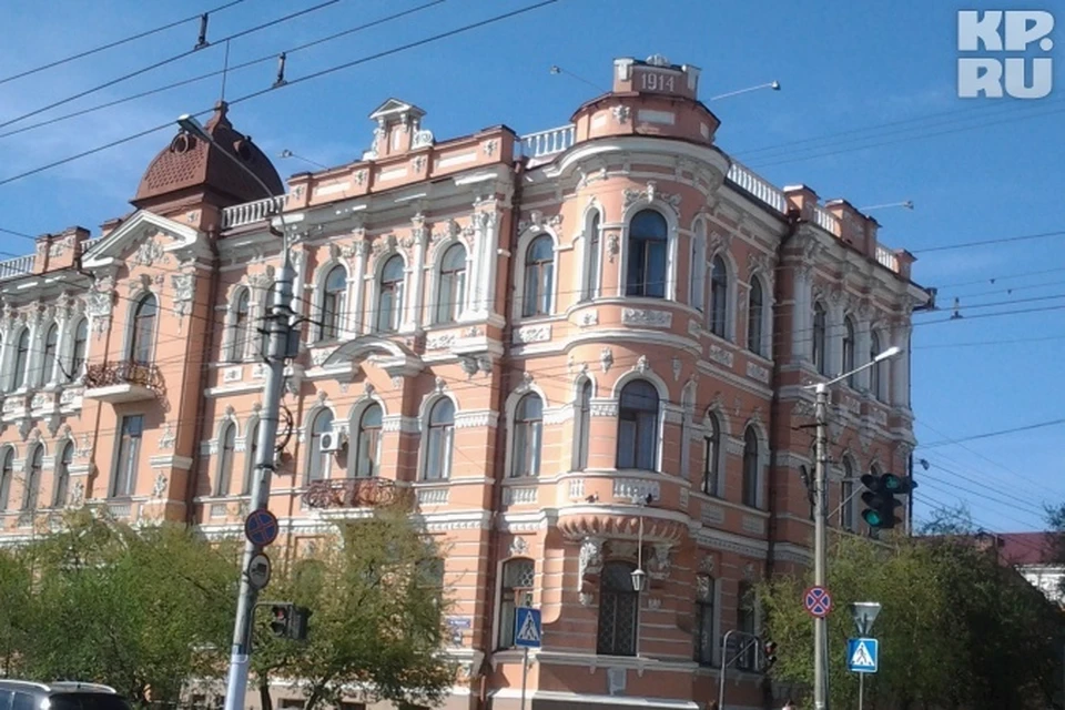 Так Шумовский дворец выглядит в наши дни.
