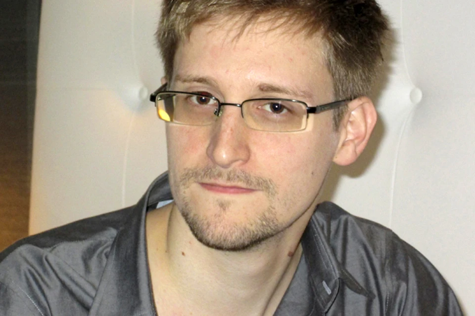 Президент России подтвердил, что Эдвард Сноуден до сих пор находится в транзитной зоне аэропорта