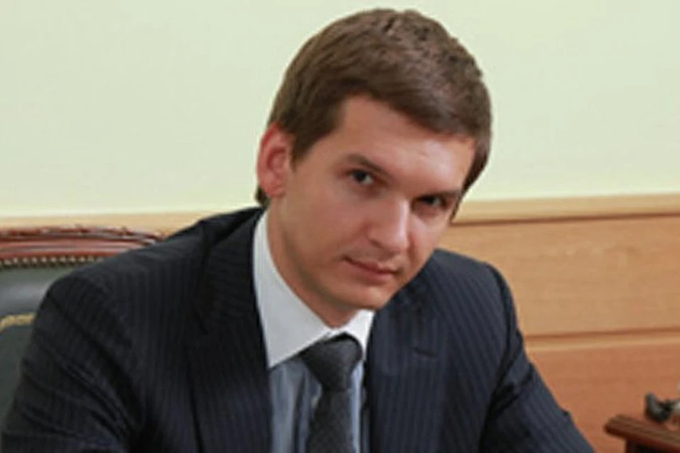 31-летний Иван Муравьев руководил одной из самых влиятельных образовательных служб сугубо технически
