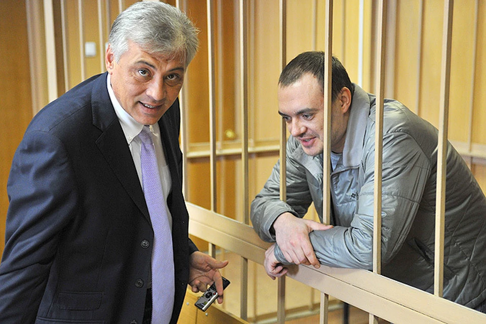 Адвокат Алексея Русакова Александр Вершинин и его подзащитный