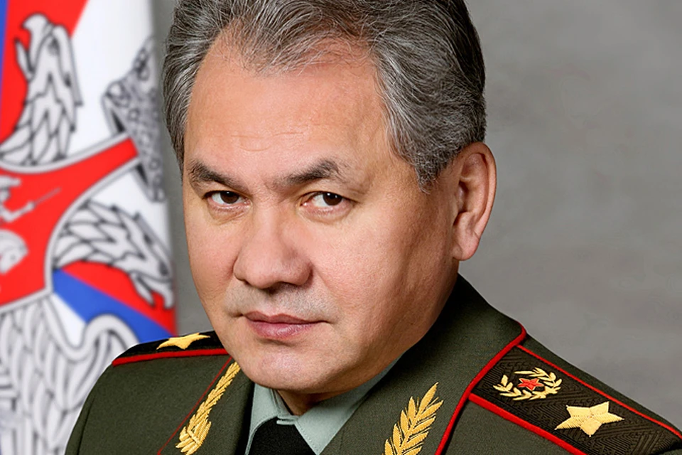 Министр обороны Сергей Шойгу спел гимн вместе со слушателями и преподавателями Военной академии Генштаба